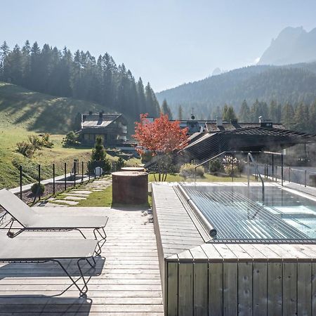 Paramount Alma Suites Sexten Buitenkant foto