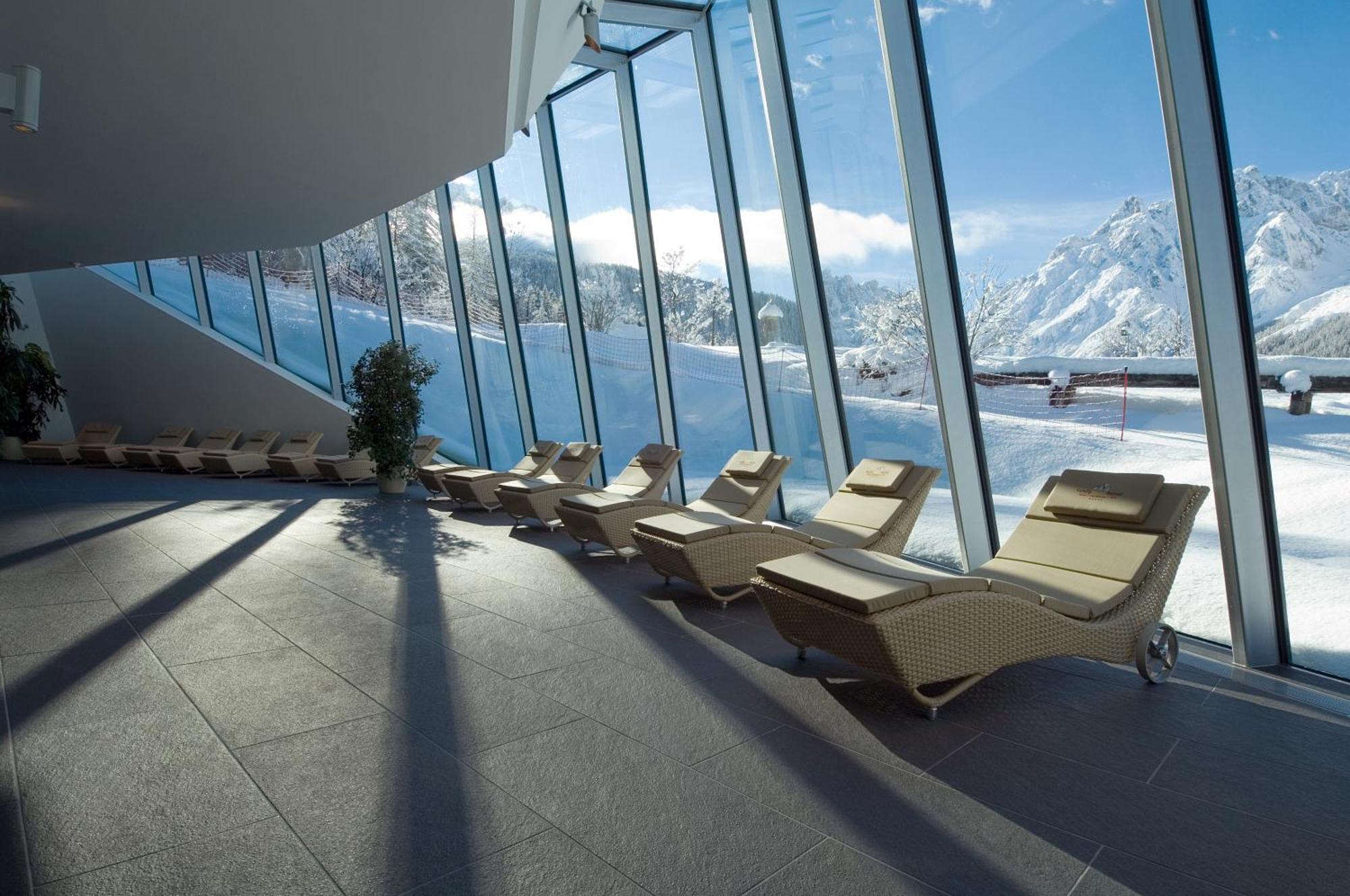 Paramount Alma Suites Sexten Buitenkant foto