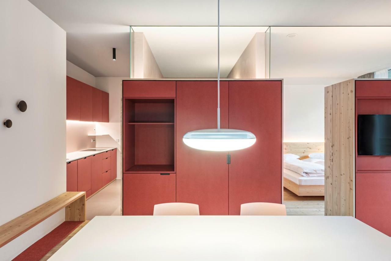 Paramount Alma Suites Sexten Buitenkant foto