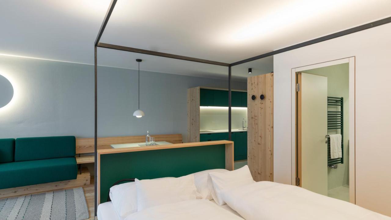 Paramount Alma Suites Sexten Buitenkant foto